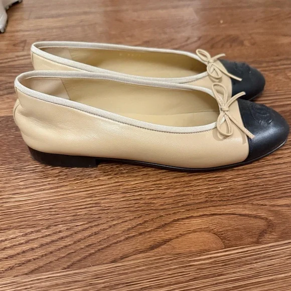 CHANEL Cap Toe Ballet Flats - Picture 10 of 12